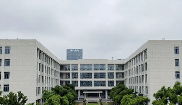 网站建设中流量增长的误区澄清与性能优化